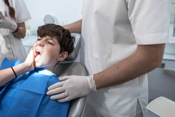 Best Emergency Tooth Extraction in Bally, PA
